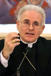 + Mariano Crociata, Segretario generale della Conferenza episcopale italiana